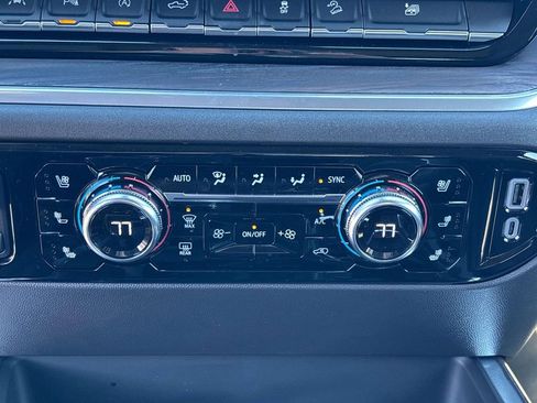 New 2026 GMC Sierra 1500 SLT w/ SLT Premium Plus Package image 11