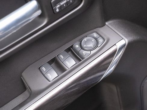 Used 2020 Chevrolet Silverado 1500 LTZ image 16