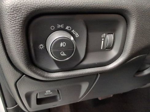 New 2025 RAM 1500 Tradesman image 17