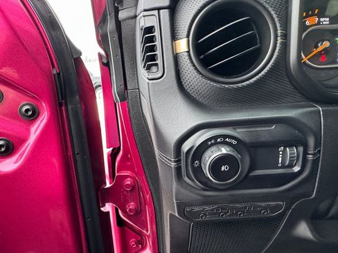 Used 2024 Jeep Wrangler Rubicon 392 image 12