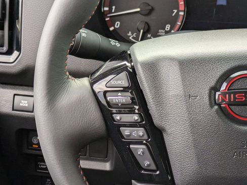 New 2025 Nissan Frontier PRO-4X image 11