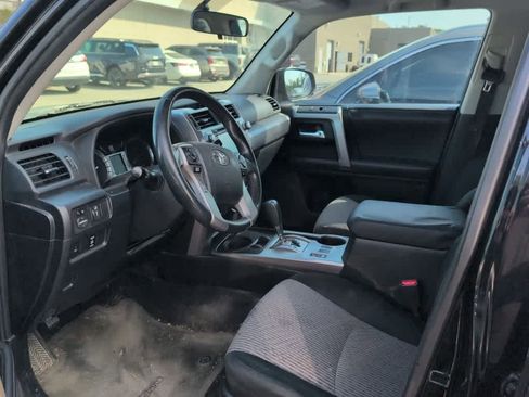 Used 2018 Toyota 4Runner SR5 RWD image 8
