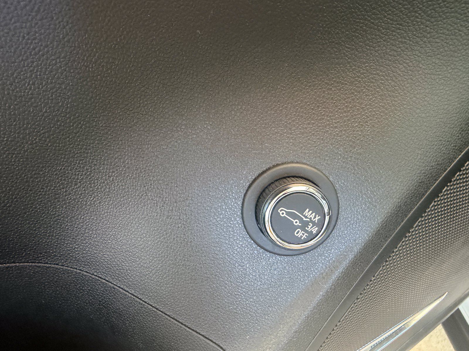 Used 2025 Buick Envision Avenir AWD/4WD image 20