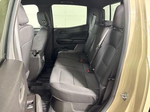 Used 2023 Chevrolet Colorado Trail Boss AWD/4WD image 29