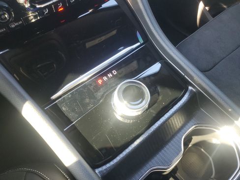 New 2025 Jeep Grand Cherokee Altitude image 17