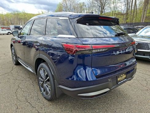 New 2026 INFINITI QX60 Luxe w/ Cargo Package AWD/4WD image 5
