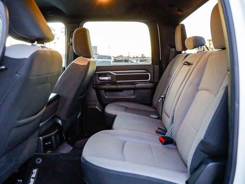 Used 2024 RAM 3500 Big Horn image 22