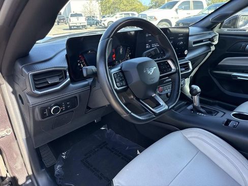 Used 2024 Ford Mustang Premium image 16
