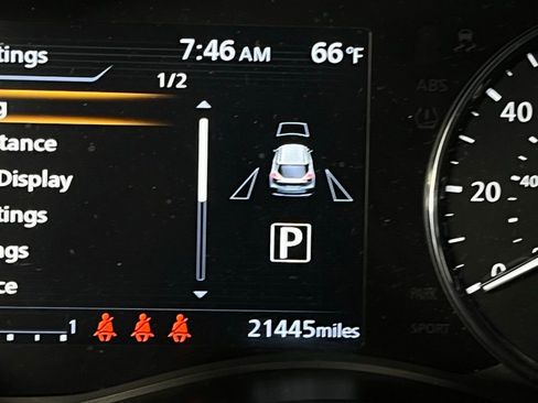 Used 2024 Nissan Kicks SR w/ SR Premium Package image 17