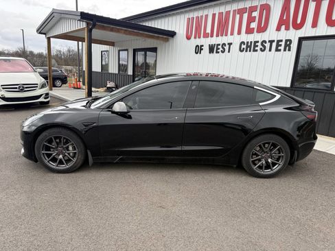 Used 2019 Tesla Model 3 Standard Range Plus image 12
