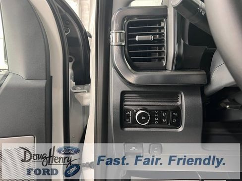 New 2025 Ford F350 Lariat w/ Lariat Ultimate Package image 28