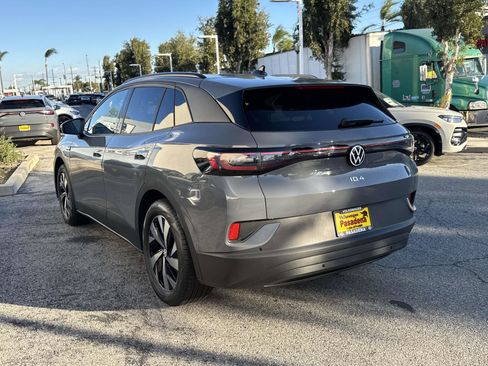 New 2026 Volkswagen ID.4 Pro image 3