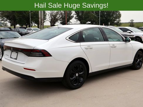 Used 2024 Honda Accord EX image 6