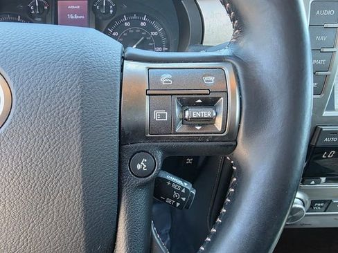 Used 2016 Lexus GX 460 w/ Premium Package image 29