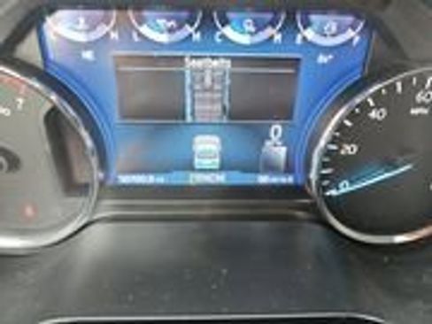 Used 2022 Ford Expedition Limited image 16