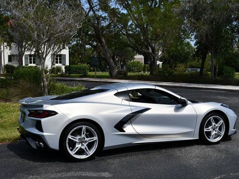 Used 2024 Chevrolet Corvette Stingray Coupe w/ Chrome Exterior Badge Package image 6