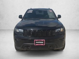 Used 2018 Jeep Grand Cherokee Laredo AWD/4WD video 2