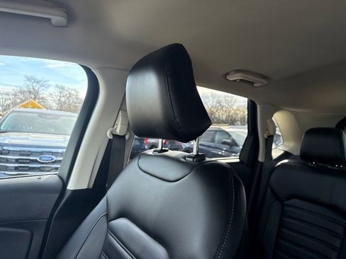 Used 2024 Ford Edge SEL w/ Convenience Package image 40