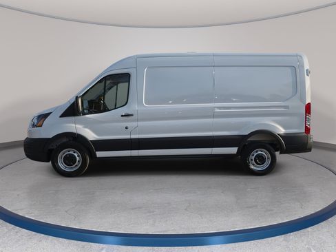 New 2026 Ford Transit 250 148 Medium Roof RWD image 8