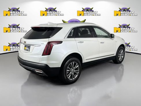 Used 2022 Cadillac XT5 Premium Luxury image 5