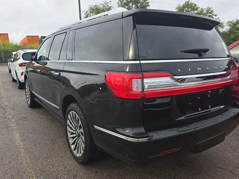 Used 2019 Lincoln Navigator L Reserve AWD/4WD image 4