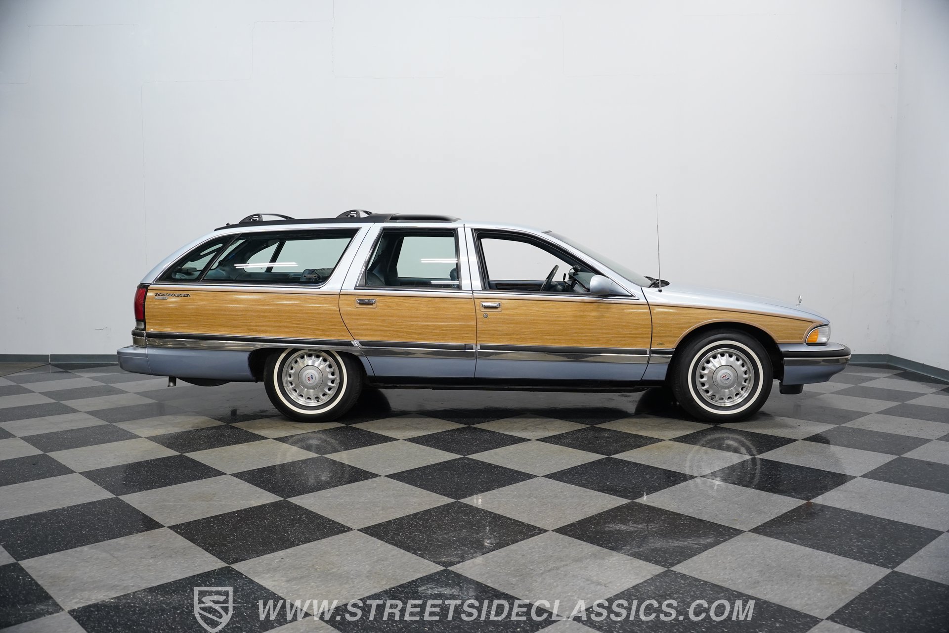 Used 1996 Buick Roadmaster Estate RWD image 14