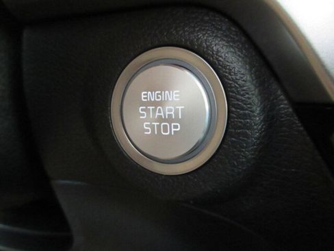 Used 2025 Kia Telluride S image 23