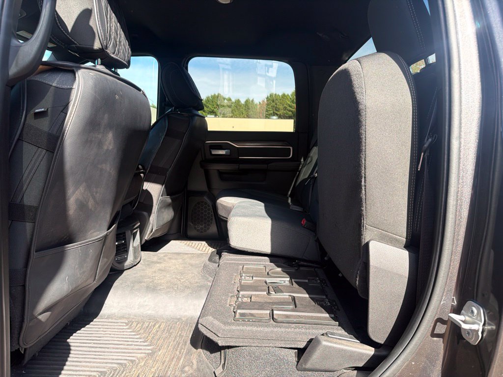 Used 2022 RAM 2500 Big Horn w/ Night Edition AWD/4WD image 16