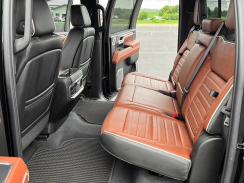 Used 2024 GMC Sierra 2500 Denali Ultimate image 22