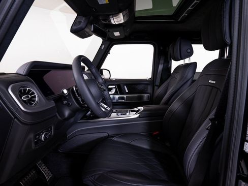 Used 2025 Mercedes-Benz G 63 AMG 4MATIC image 16