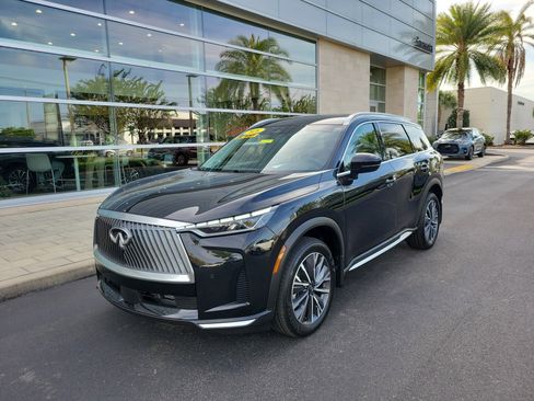 Certified 2026 INFINITI QX60 Luxe w/ Cargo Package image 8