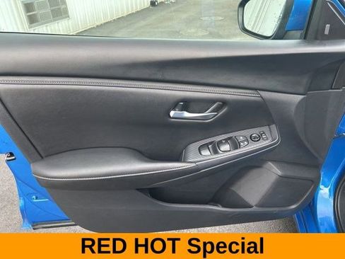 Used 2024 Nissan Sentra SV image 11