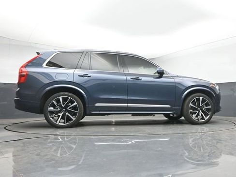 Used 2023 Volvo XC90 B6 Plus w/ Protection Package Premier AWD/4WD image 17