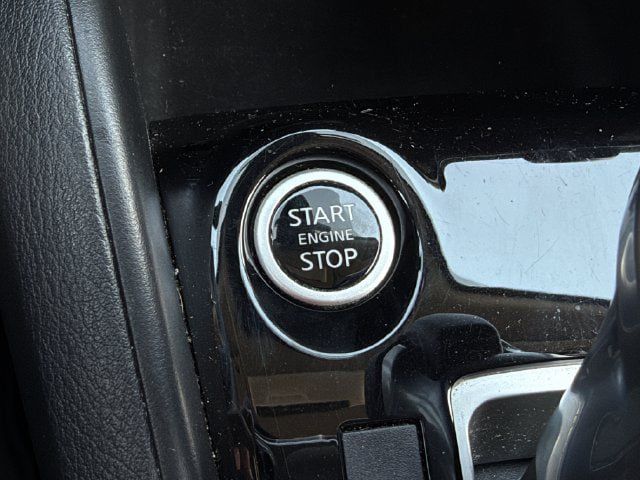 Used 2020 Nissan Kicks S FWD image 18