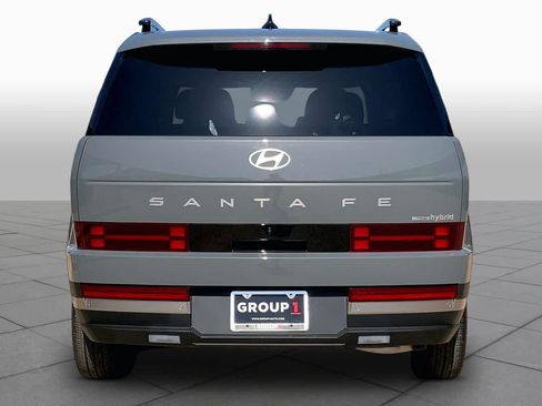 Used 2025 Hyundai Santa Fe Limited AWD/4WD image 5