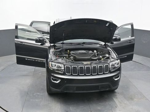 Used 2022 Jeep Grand Cherokee Laredo E AWD/4WD image 70