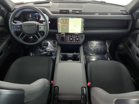 New 2026 Land Rover Defender 110 OCTA AWD/4WD image 4