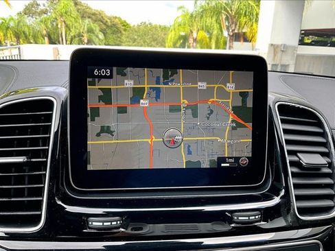 Used 2017 Mercedes-Benz GLS 450 4MATIC image 24