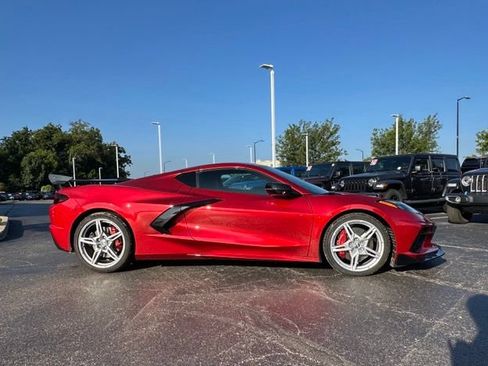Used 2023 Chevrolet Corvette Stingray Premium Cpe w/ Z51 Performance Package RWD image 12