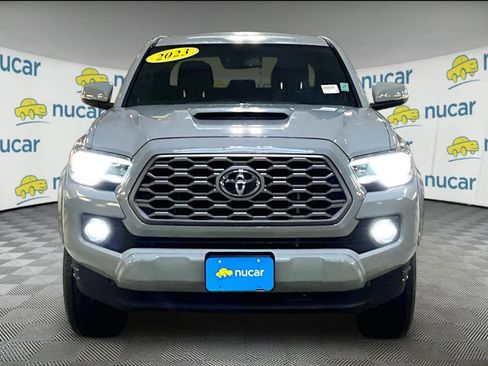 Used 2023 Toyota Tacoma TRD Sport w/ Technology Package image 2