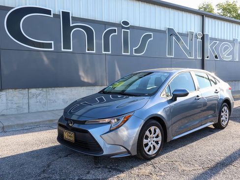 Used 2024 Toyota Corolla LE FWD image 1