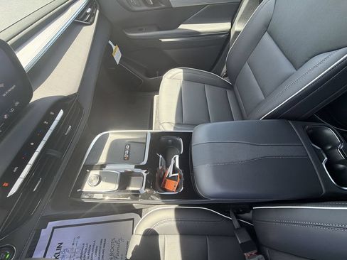 New 2026 Buick Enclave Preferred w/ Power Package AWD/4WD image 27