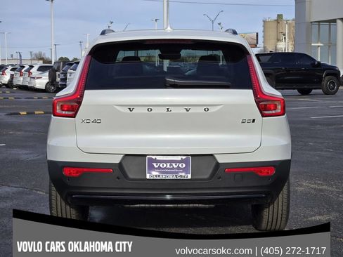 Used 2026 Volvo XC40 B5 Plus w/ Protection Package Premier AWD/4WD image 6