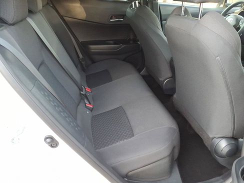 Used 2021 Toyota C-HR LE FWD image 24