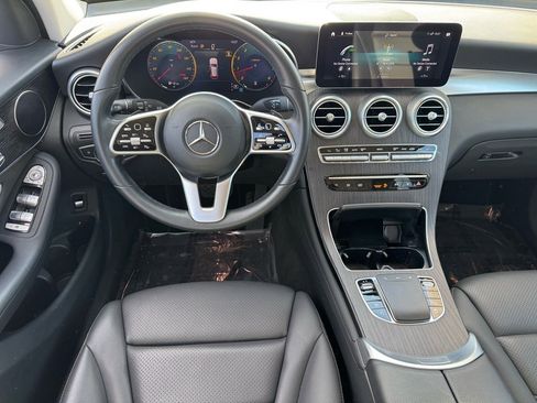 Certified 2022 Mercedes-Benz GLC 300 image 16