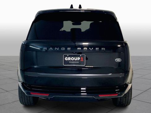 Used 2023 Land Rover Range Rover SE image 5