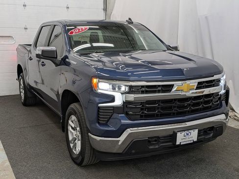 Used 2023 Chevrolet Silverado 1500 LT image 17