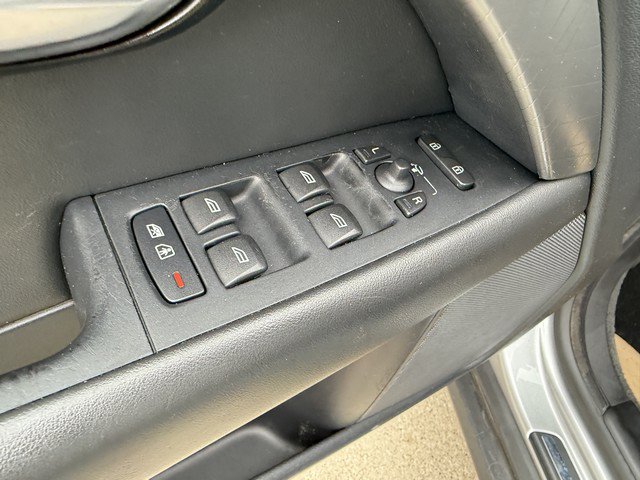 Used 2011 Volvo XC70 3.2 AWD/4WD image 14