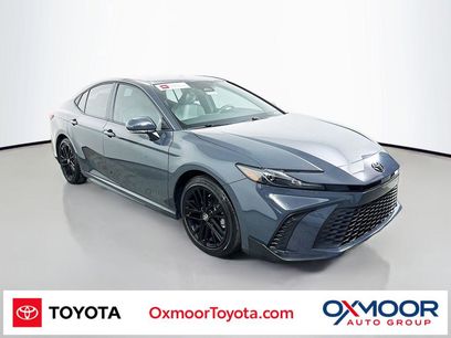 Used 2025 Toyota Camry SE w/ Convenience Package