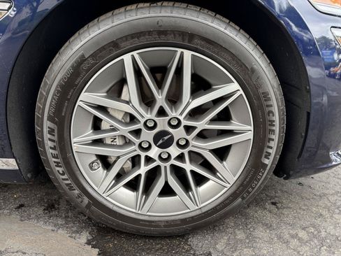 Used 2026 Genesis G80 2.5T AWD/4WD image 7